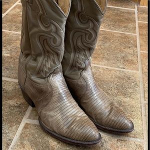 Tony Lama lizard size 10.5 gold label